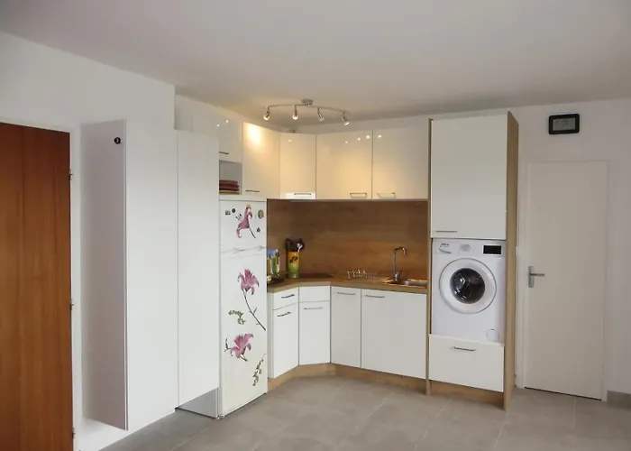 Le 505 Au Lydia Vue 5 Personnes